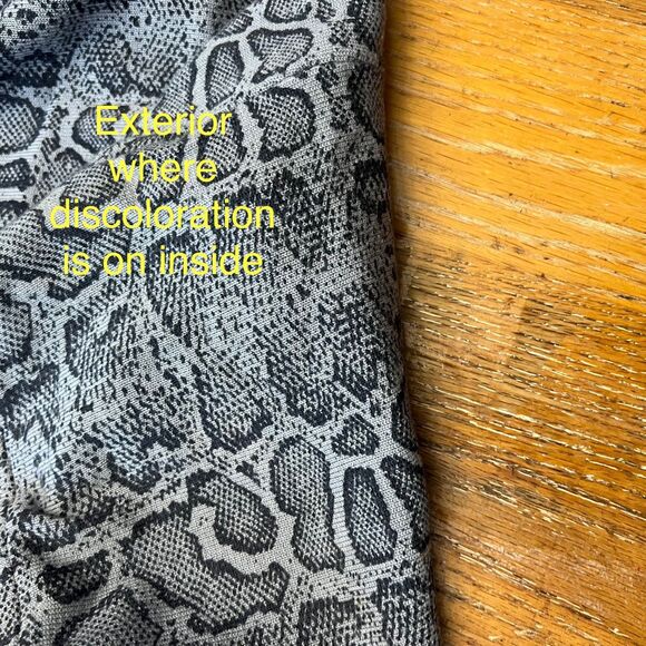 Obermeyer cotton blend gray animal print turtleneck tunic python sz S P2P 17-19" - Picture 8 of 8
